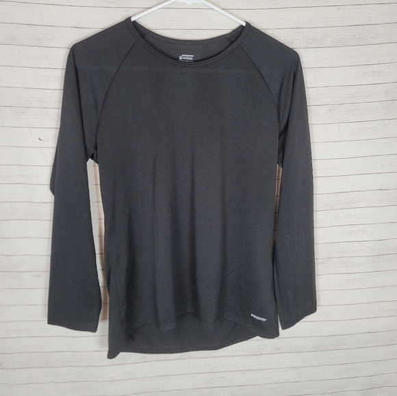 PATAGONIA CAPILENE BASELAYER LONG SLEEVE IN BLACK, SZ MEDIUM - Picture 1 of 8